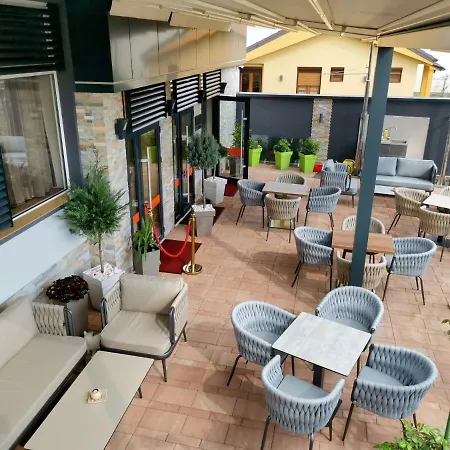 Helga Boss I President * Кралево